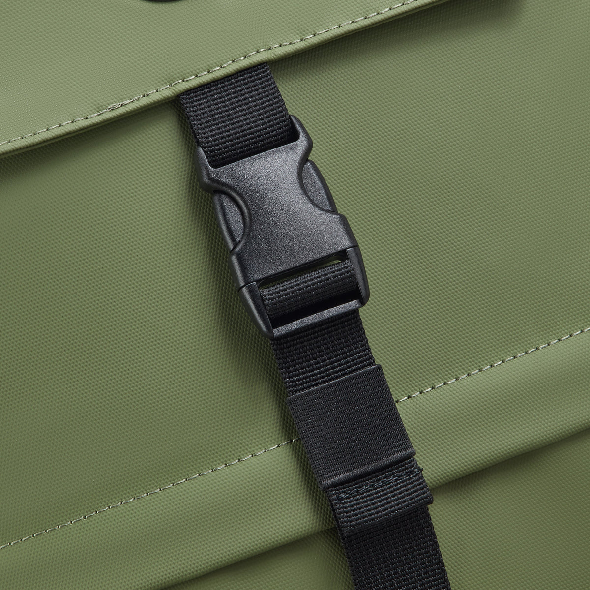 JULIAN 15.6-Inch Laptop Backpack, Olive green - Delsey Paris