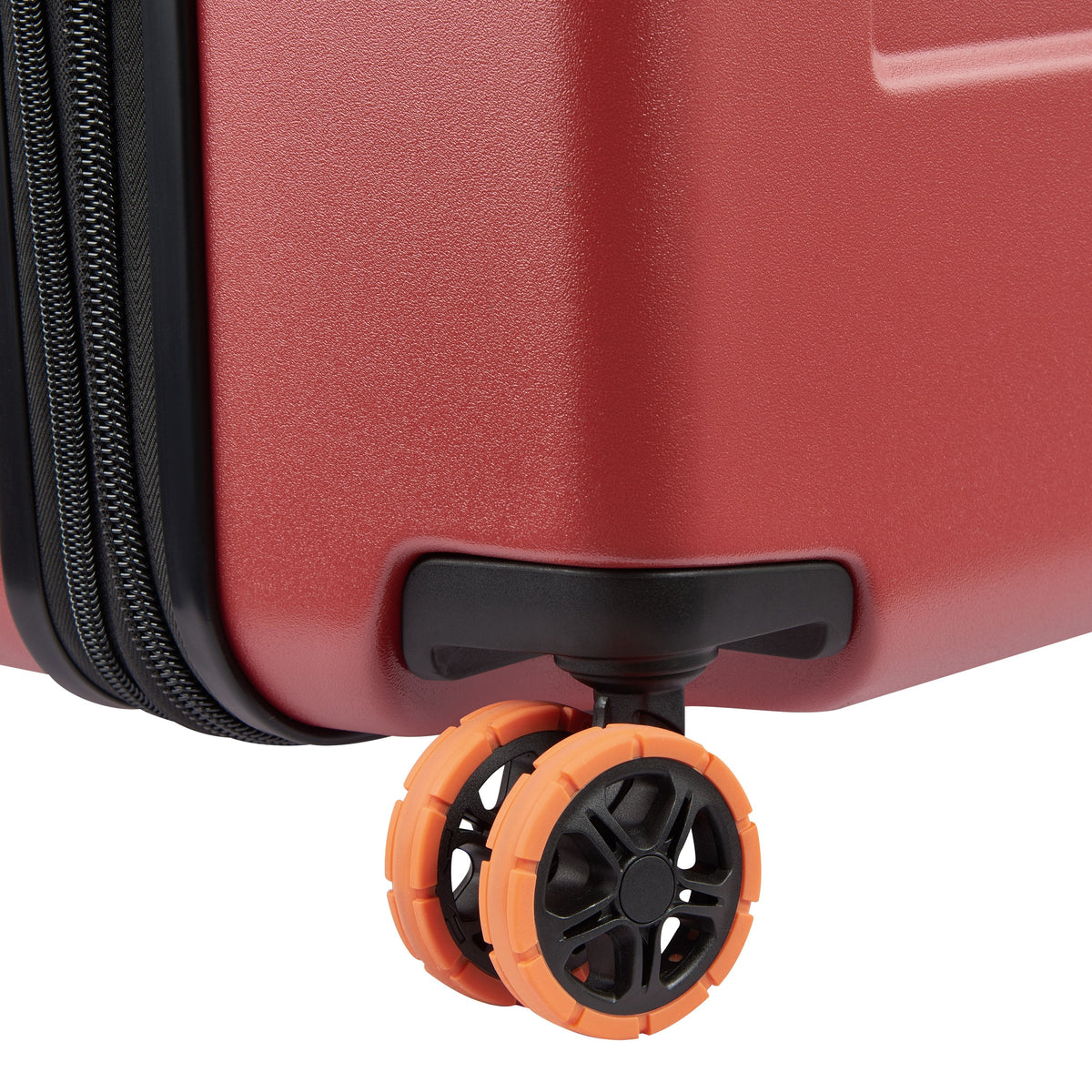 JH002B 32-Inch Expandable Check-In Trunk Suitcase, Chilli pepper - Delsey Paris